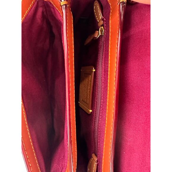 Coach Cassie Crossbody Bag 19 In Signature Canvas - Picture 10 of 10